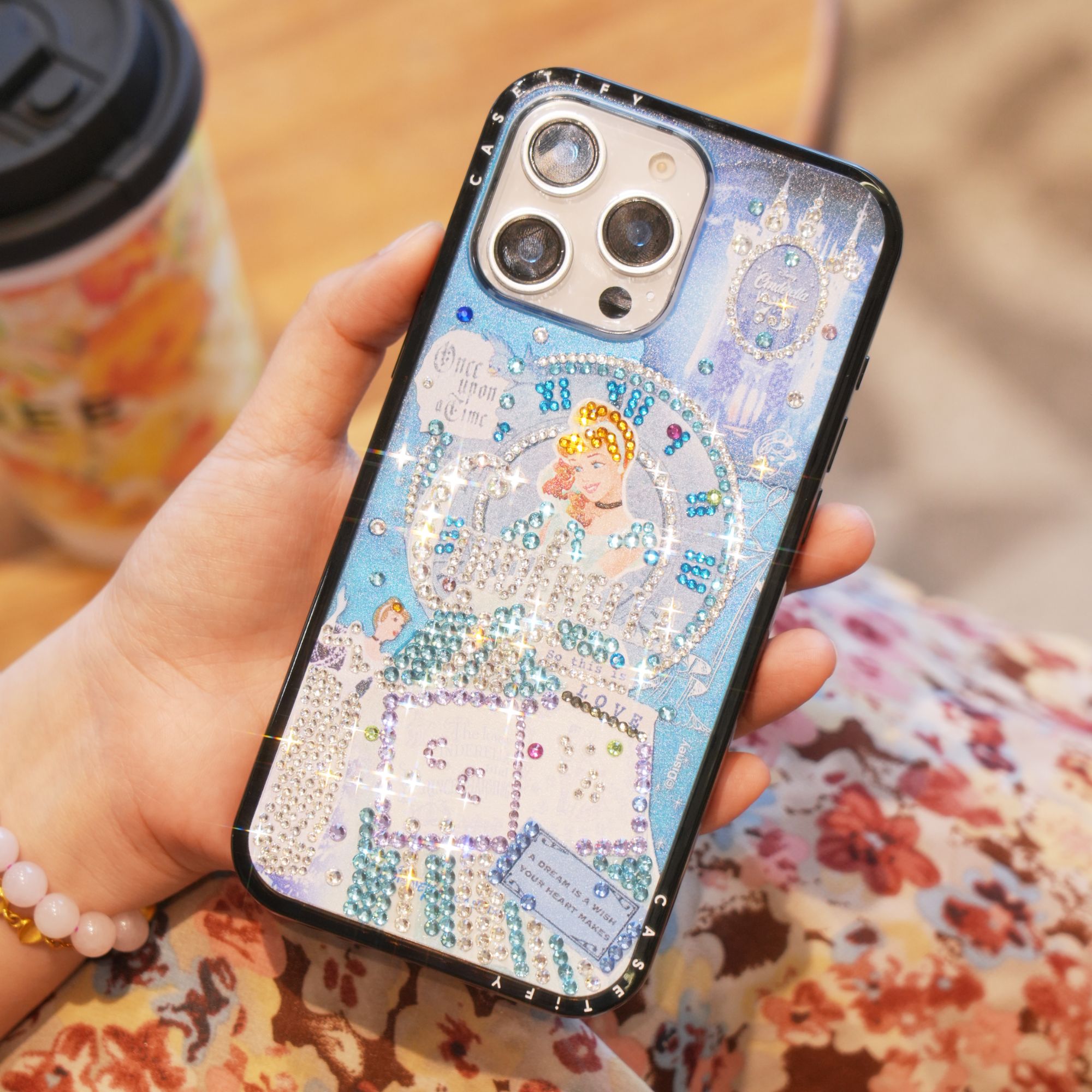 灰姑娘高定半铺闪钻手机壳适用苹果16promax卡通iphone15pro创意