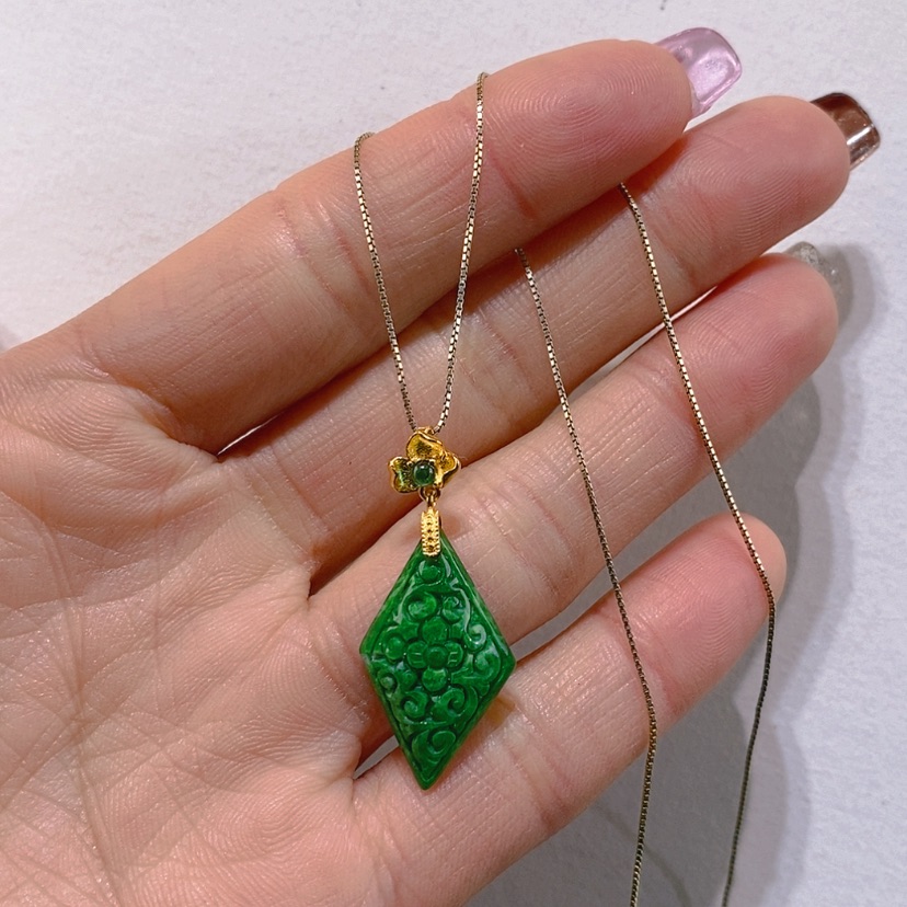 【闪购商品】颈饰未镶嵌翡翠