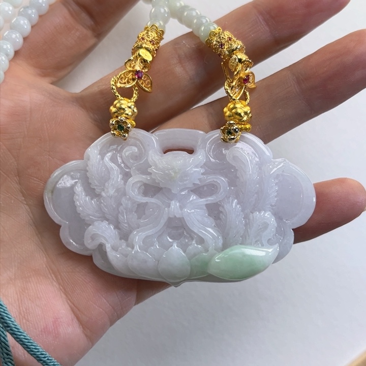 翡翠吊坠(赠链)未镶嵌周*星代编织