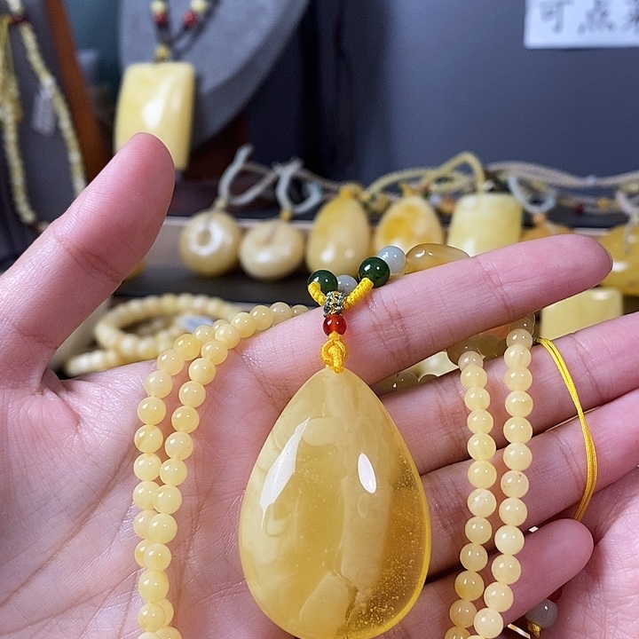 琥珀未镶嵌裸石水滴