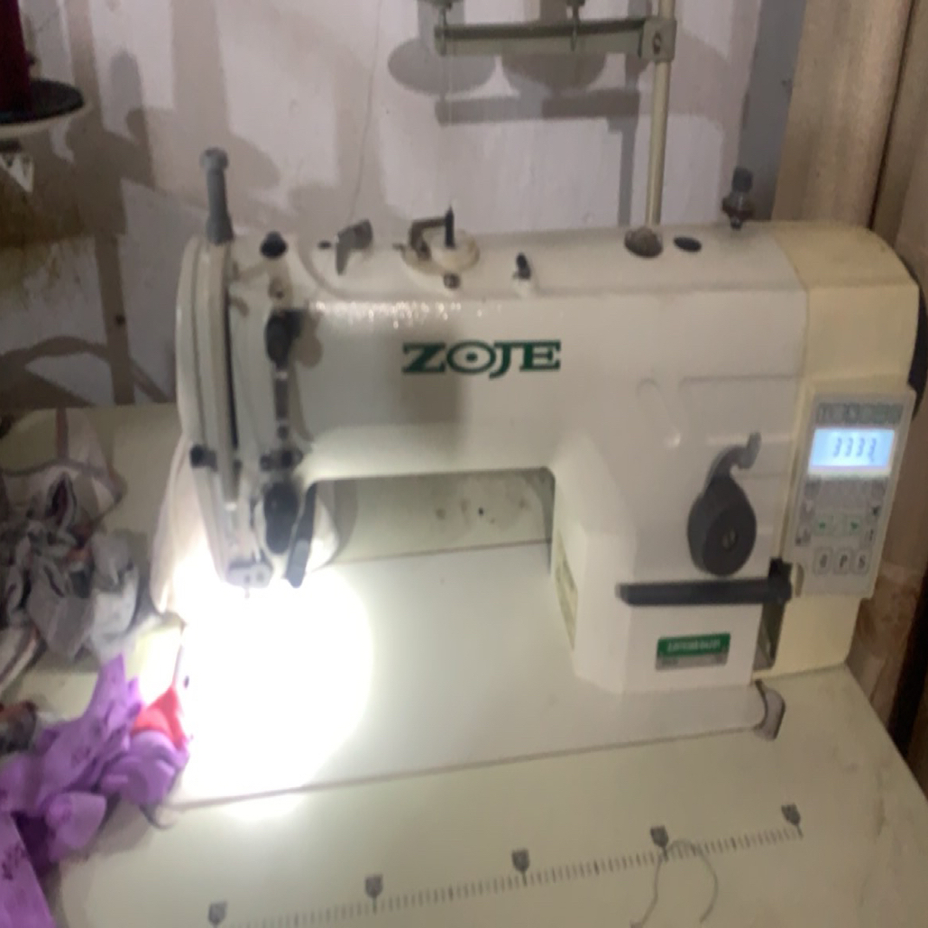 四自动自动剪线电脑平车，