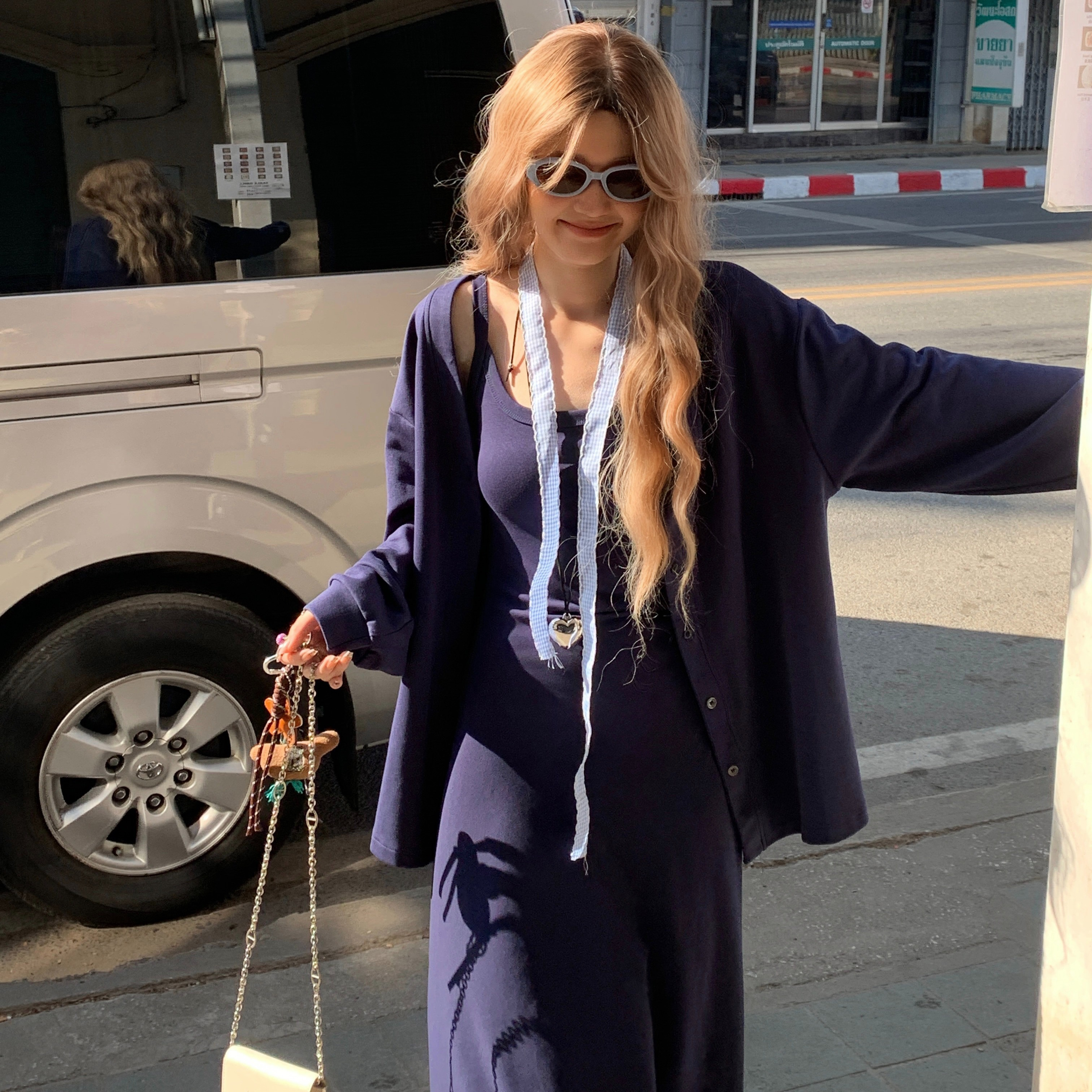 大码卫衣薄款外套