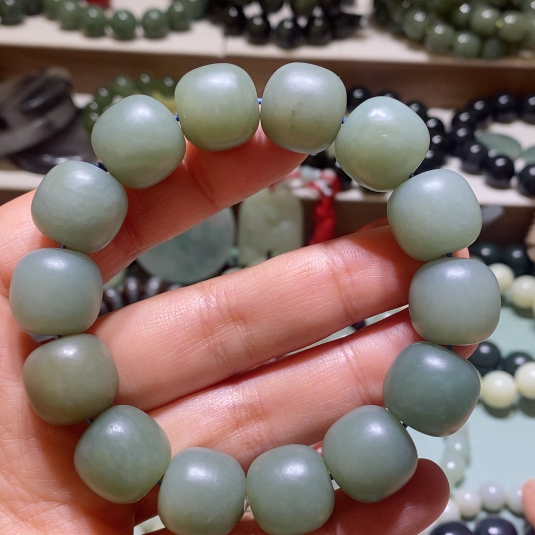 和田玉手链未镶嵌