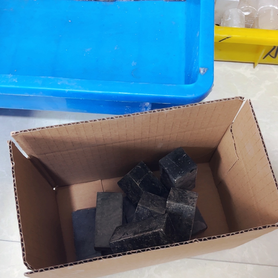 沈***书寿山石印石捡漏瑕疵品