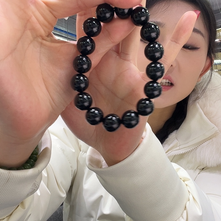 生***和田玉未镶嵌手链