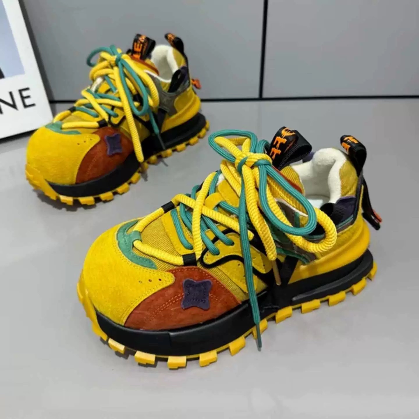 DY2025年秋冬新款百搭运动休闲阿甘鞋女韩版厚底增高防滑鸳鸯老爹