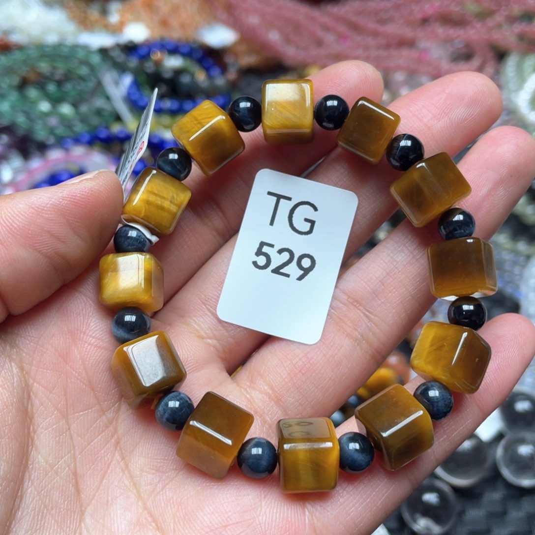 水晶多样性发一只未镶嵌