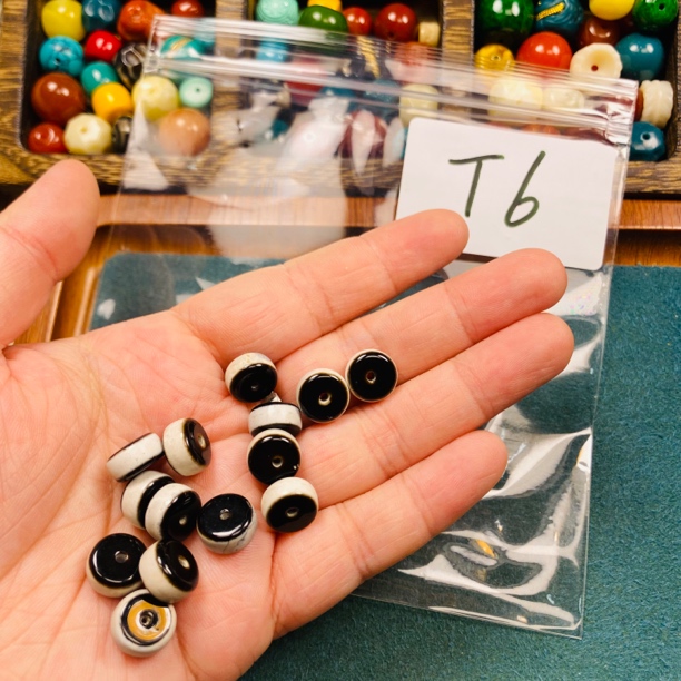 【天趣小筑】T6 一线天玛瑙珠 10mm