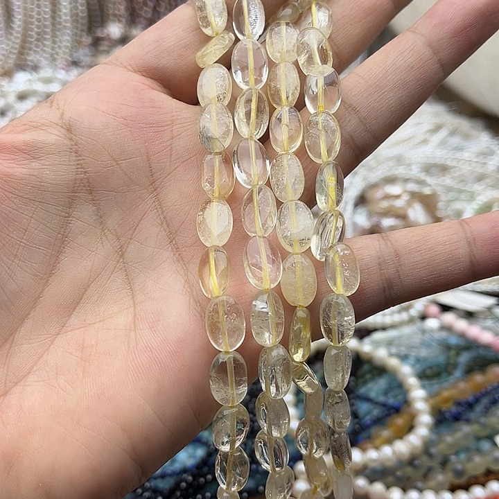 玛瑙/玉髓未镶嵌珠宝半成品一条黄水晶随型