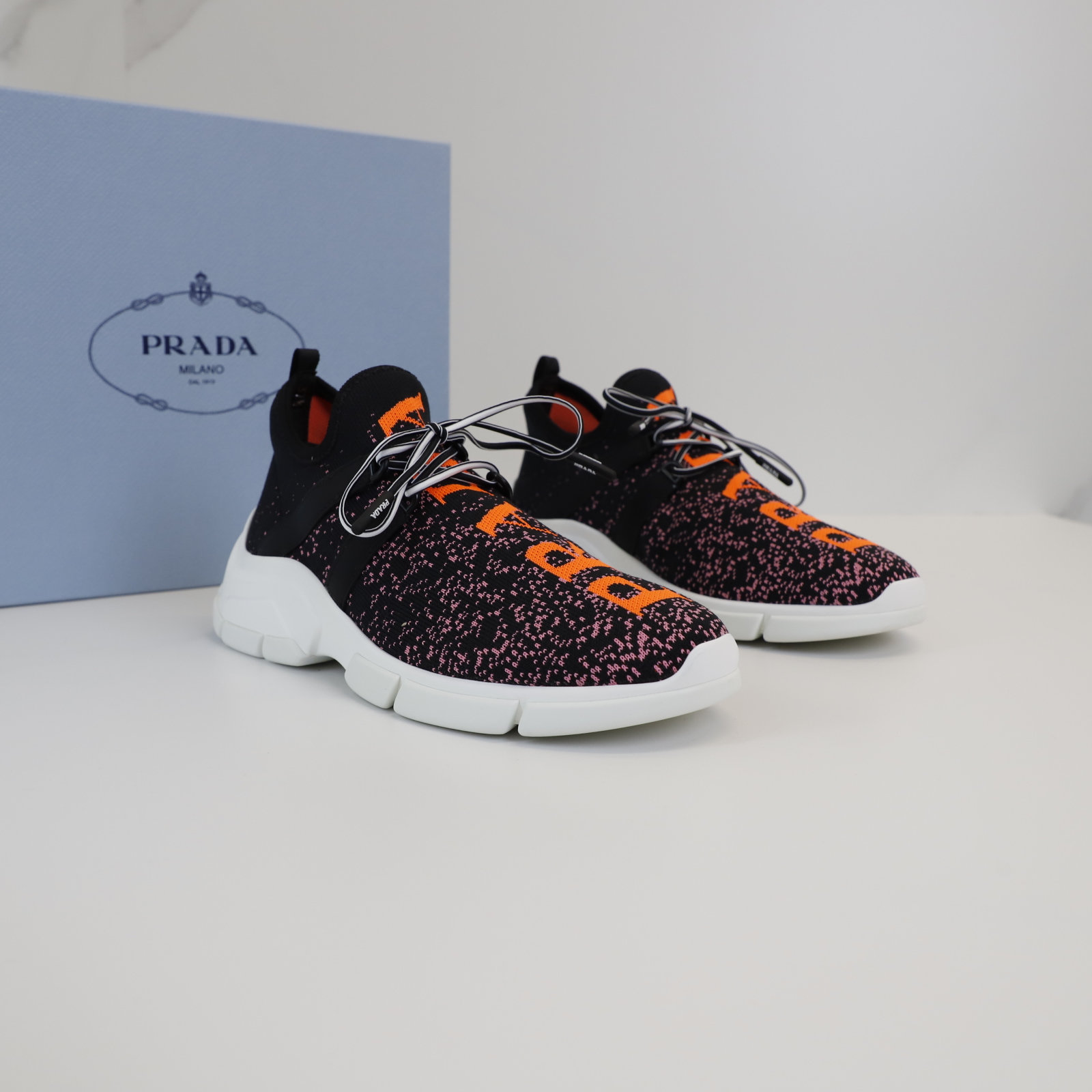 未使用 Prada/普拉达 女士休闲运动鞋 Wss30022