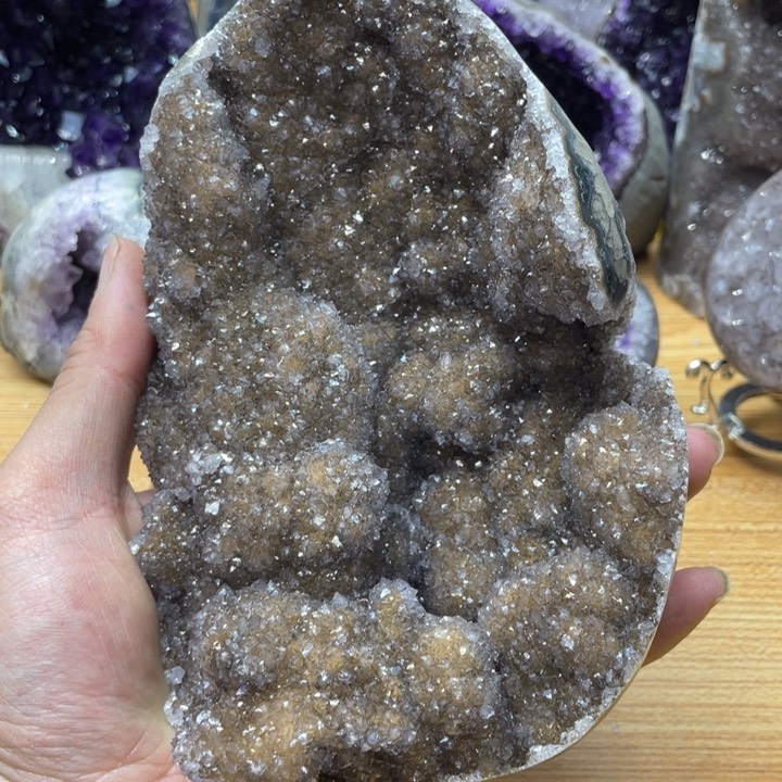 紫晶水晶摆件未镶嵌