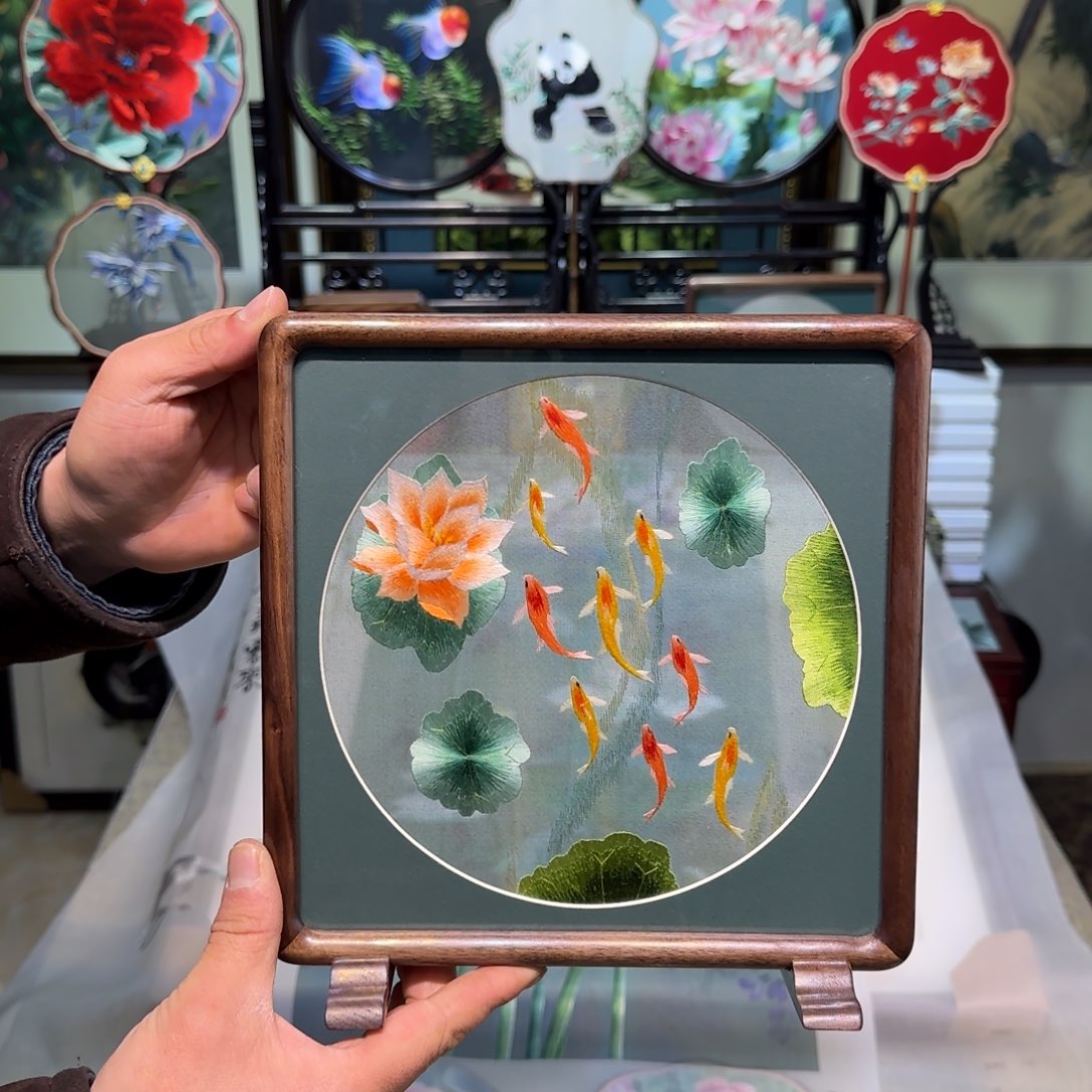 刺绣刺绣工艺精湛