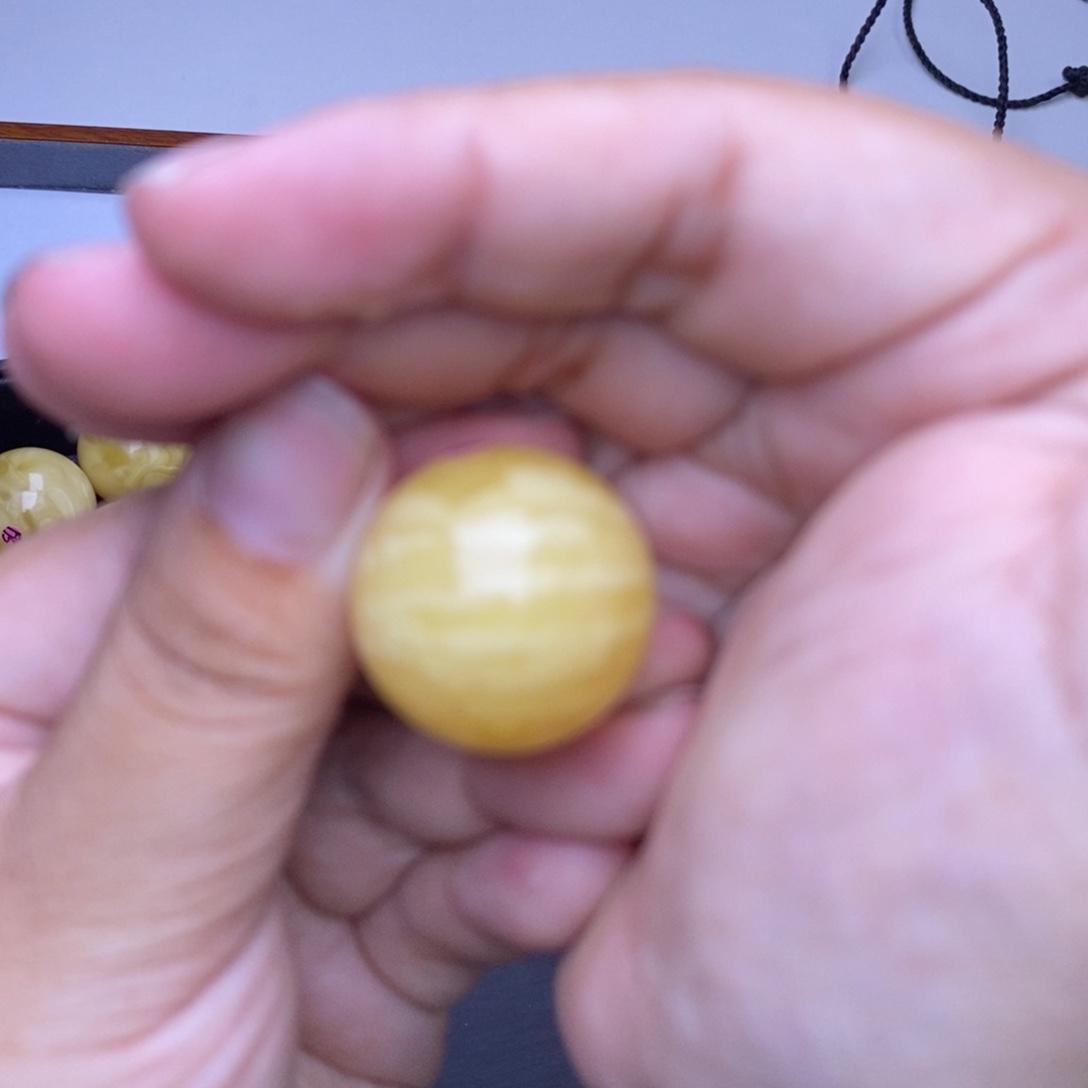 琥珀未镶嵌珠宝奇石67