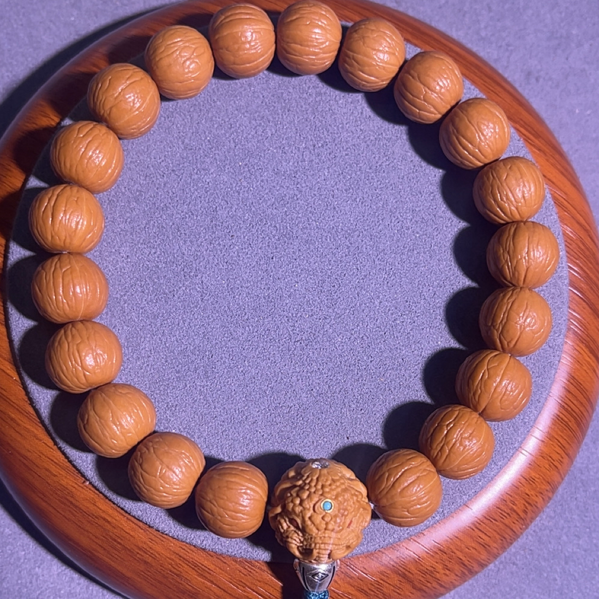 原皮原色精挑细选猴头核桃手持文玩聚宝盆手持