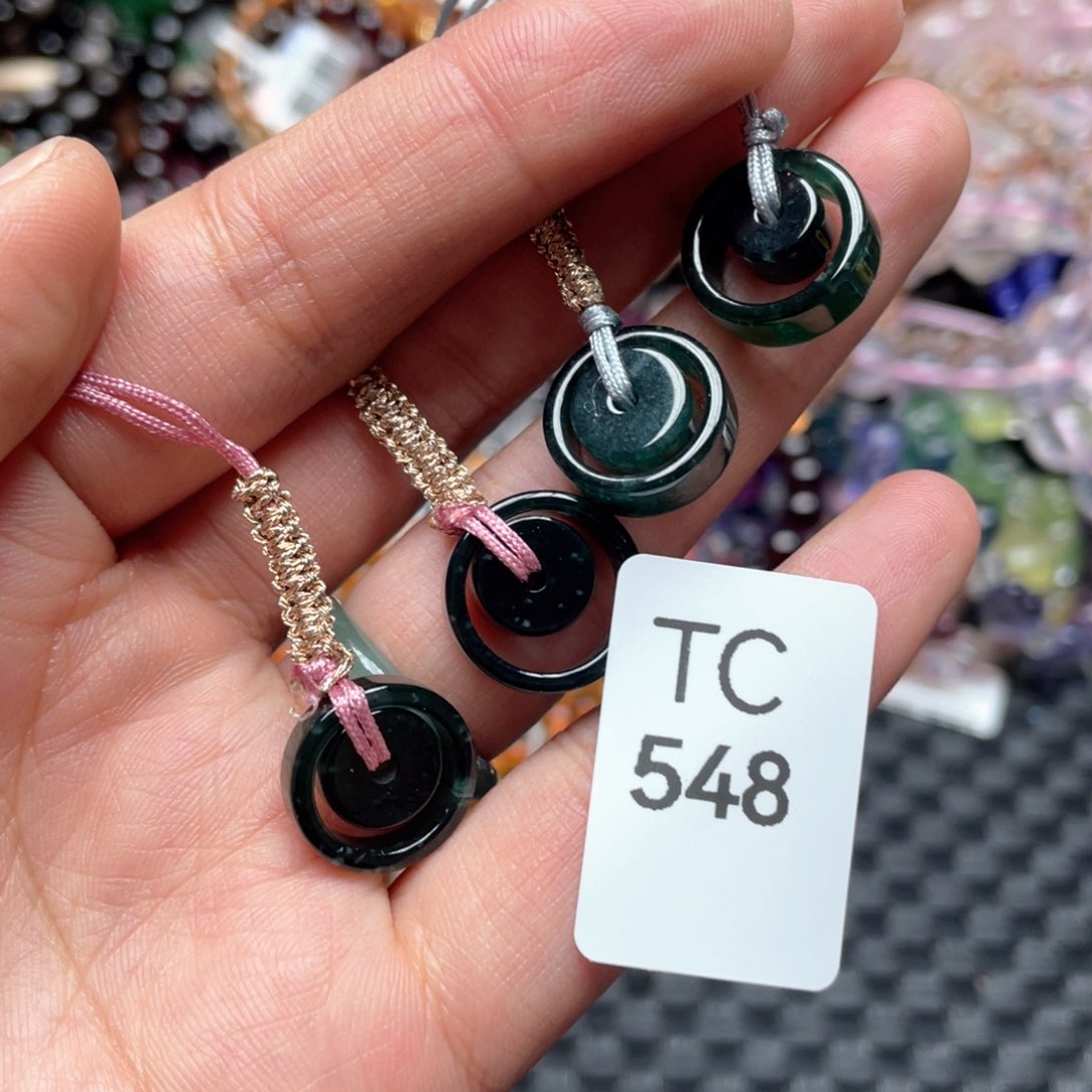 水晶多样性发一只未镶嵌