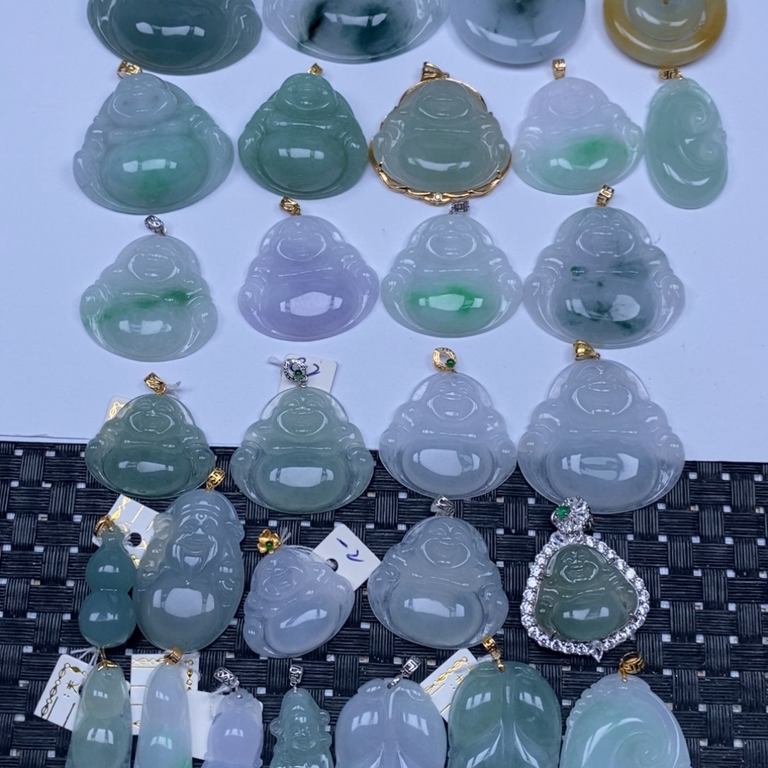 颈饰未镶嵌翡翠天然翡翠
