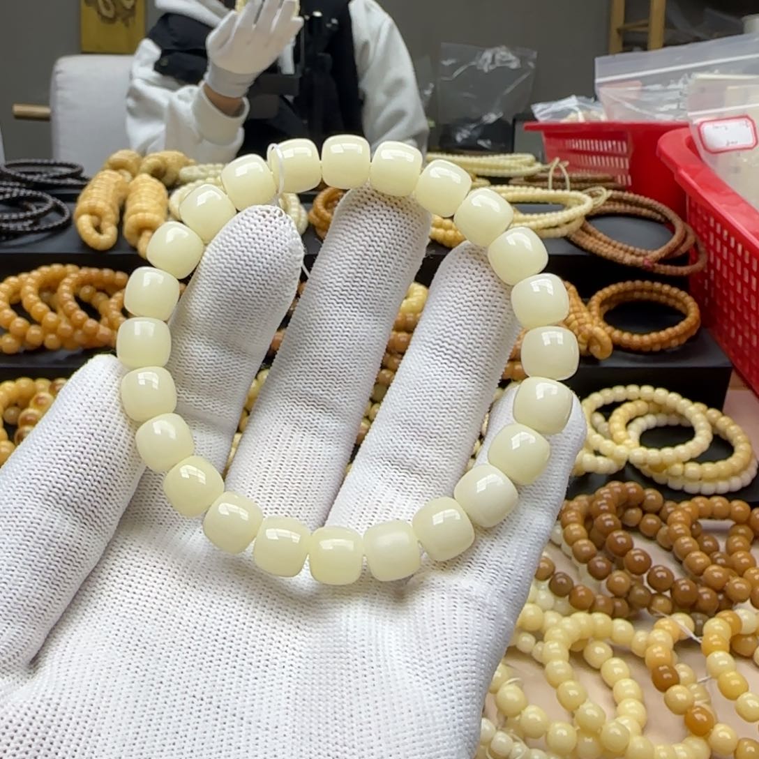 【闪购商品】菩提根/象牙果手串9.10。5年 精工