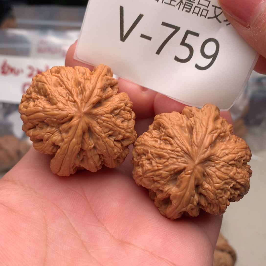 文玩核桃把件41球筋………….