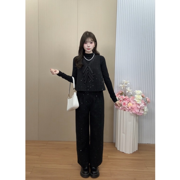 甜梦女装  法式赫本风黑色无袖背心时尚套装秋冬新款裙子三件套