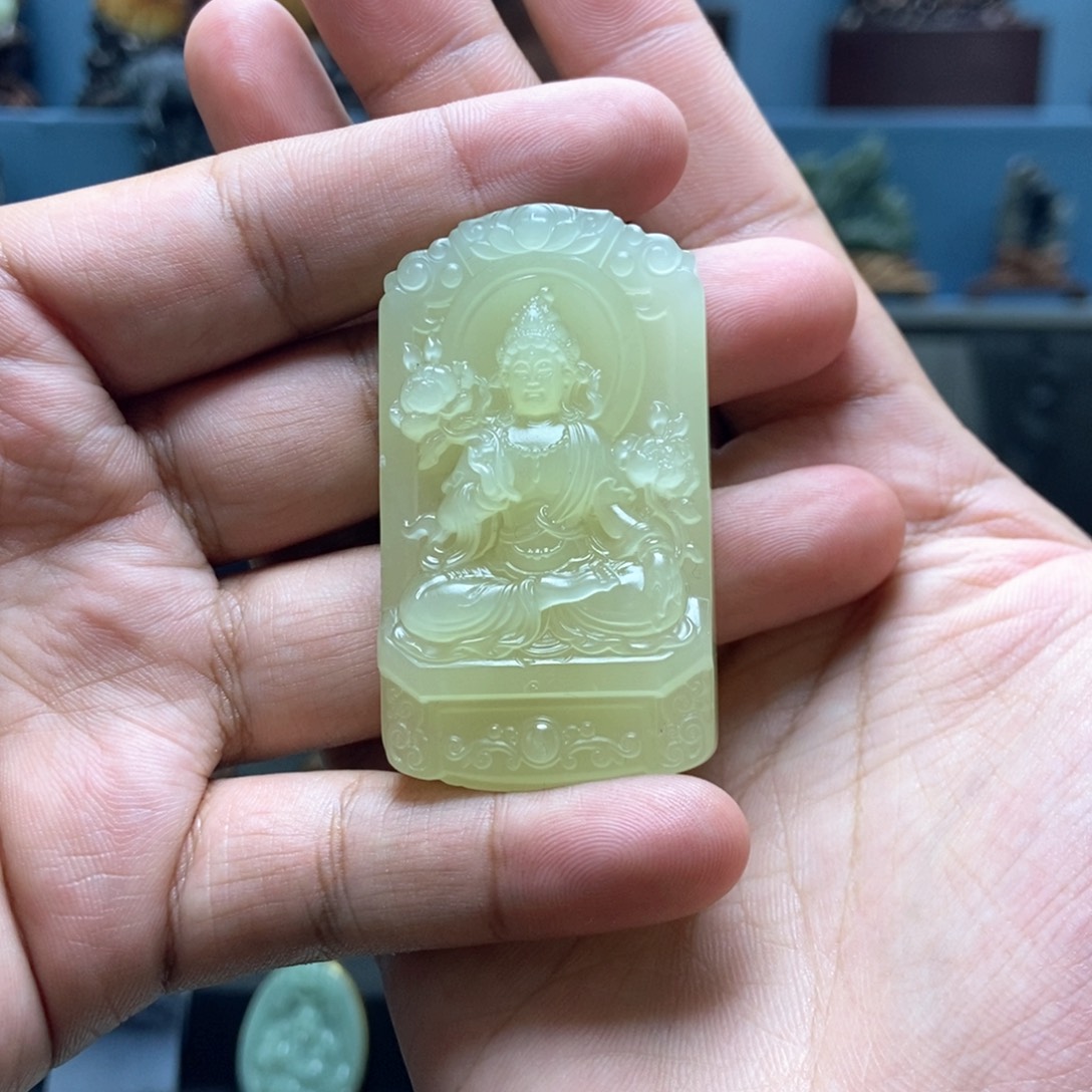 和田玉未镶嵌挂件