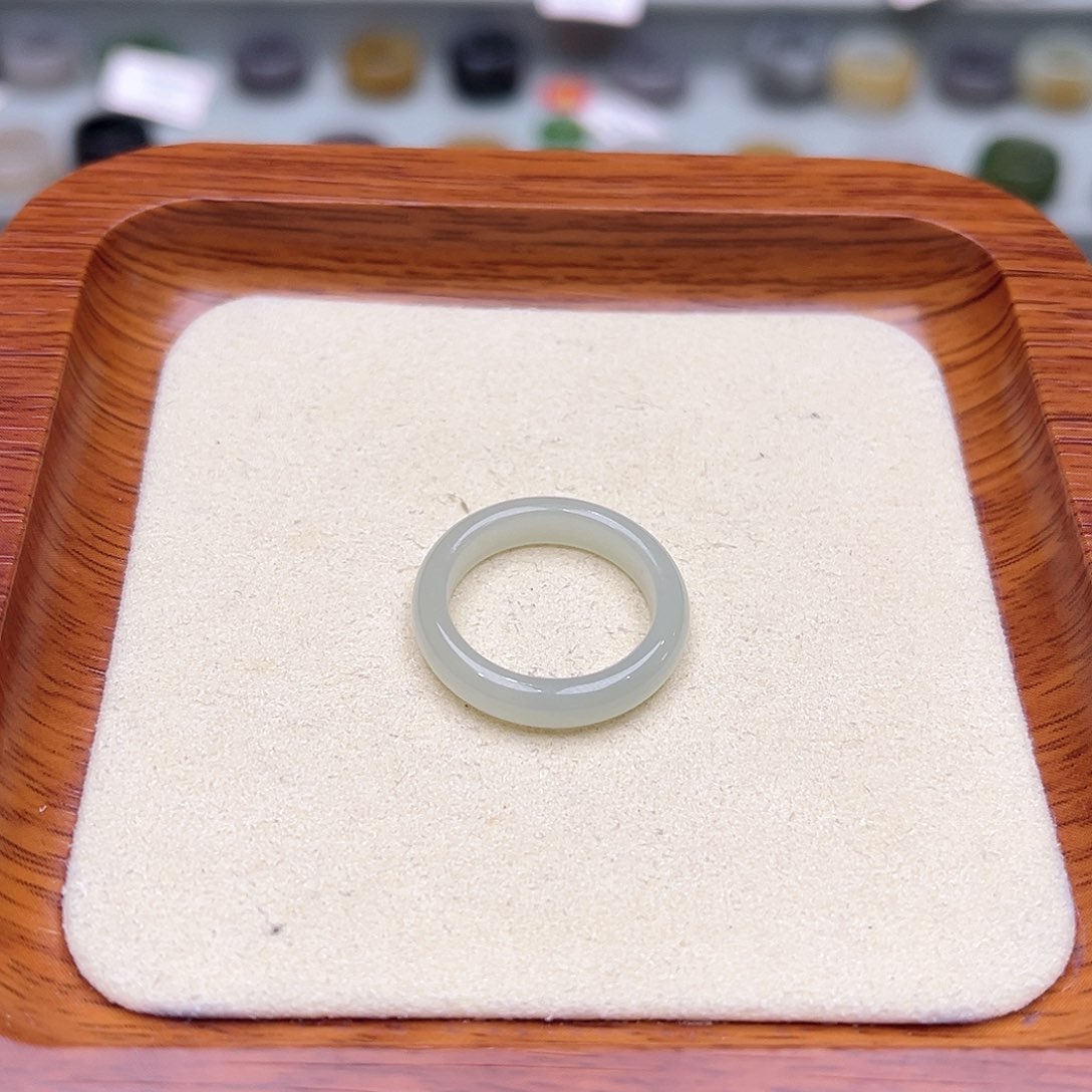 和田玉戒指未镶嵌12号