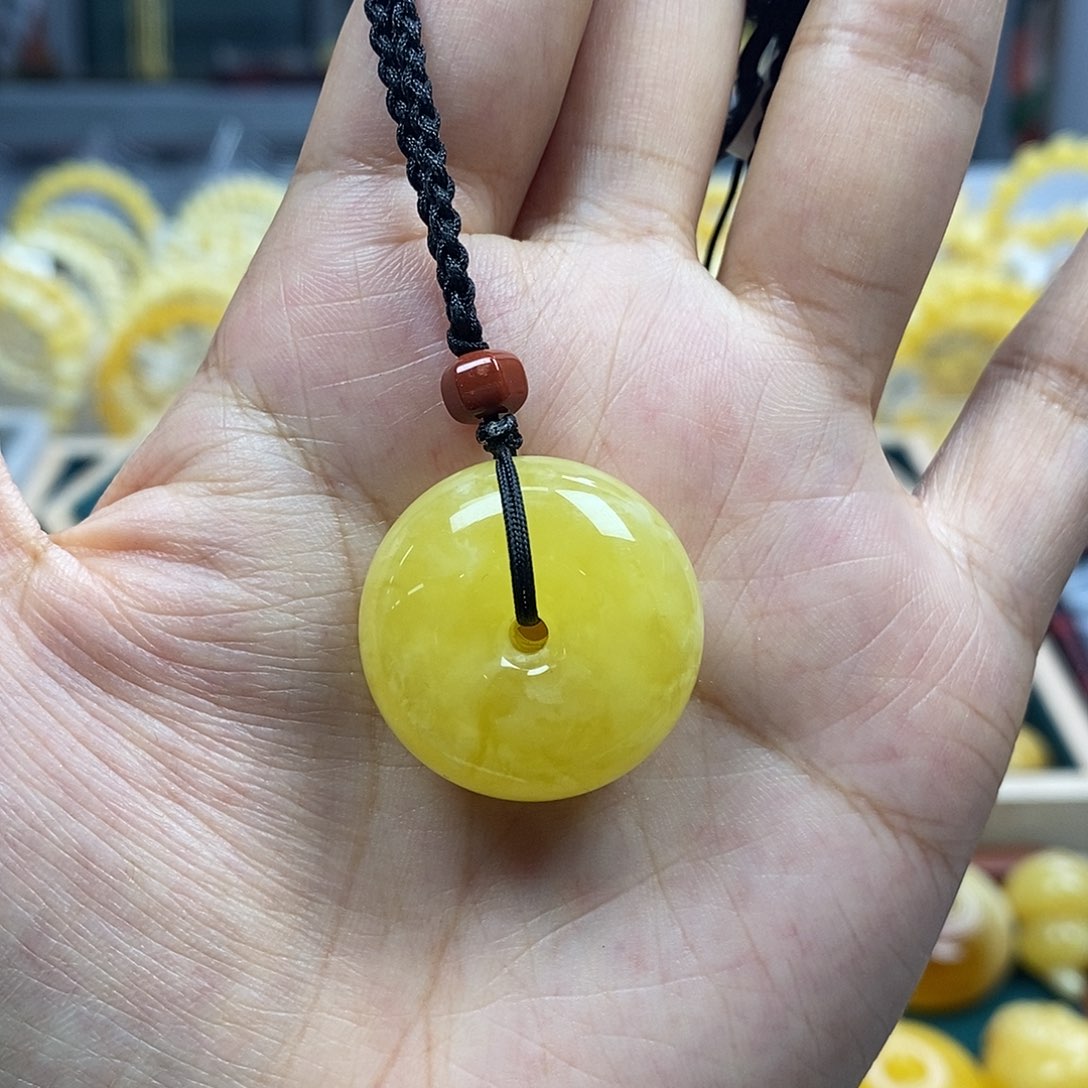 未镶嵌琥珀珠宝奇石白花蜡平安扣