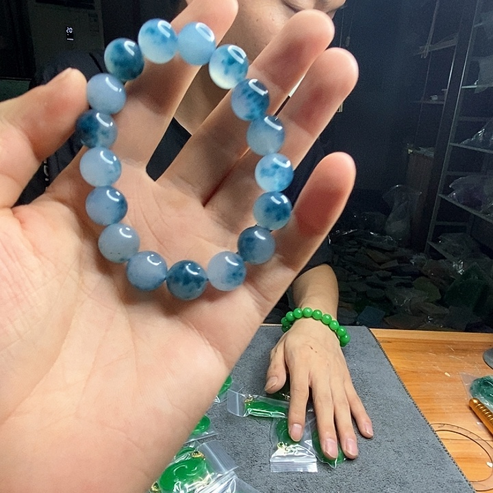 1042 缅甸保真精品吊坠