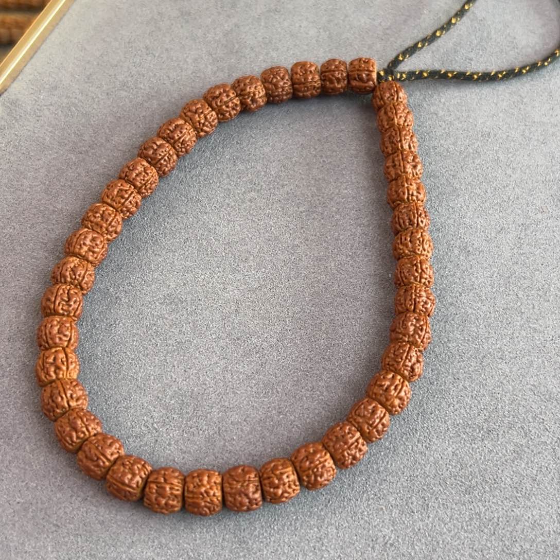 恒***心盘龙藏切手持，尺寸9+