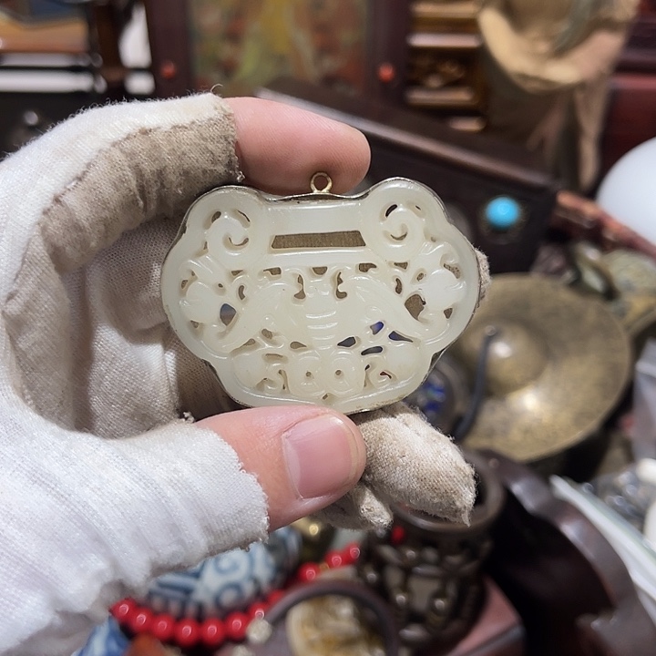 江***羽毛我也不知道我在想什么