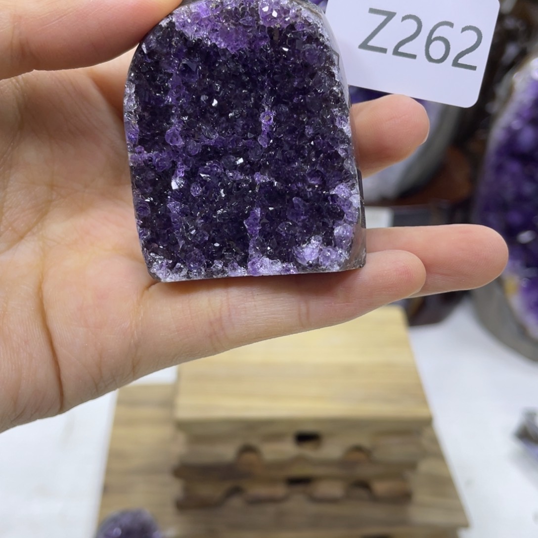 未镶嵌紫晶大型摆件（非配饰）Z262