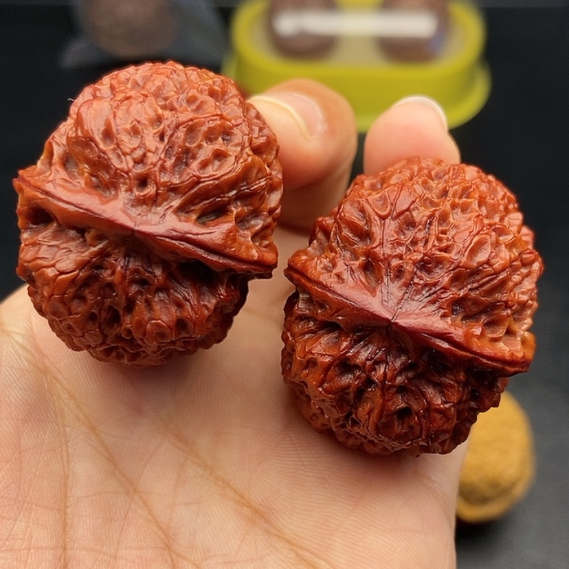 【闪购商品】把件文玩核桃39尺铁绣球