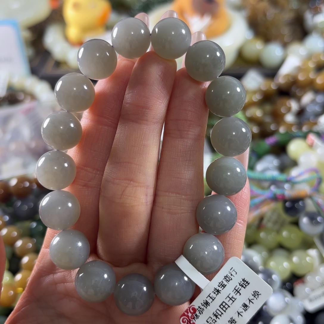 和田玉未镶嵌手串340