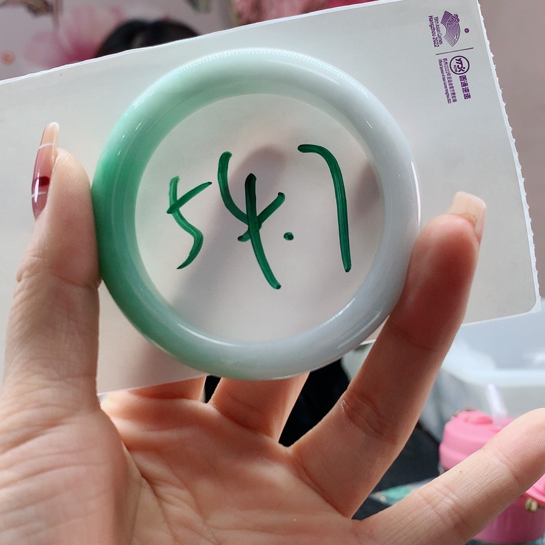 【闪购商品】翡翠手镯未镶嵌，