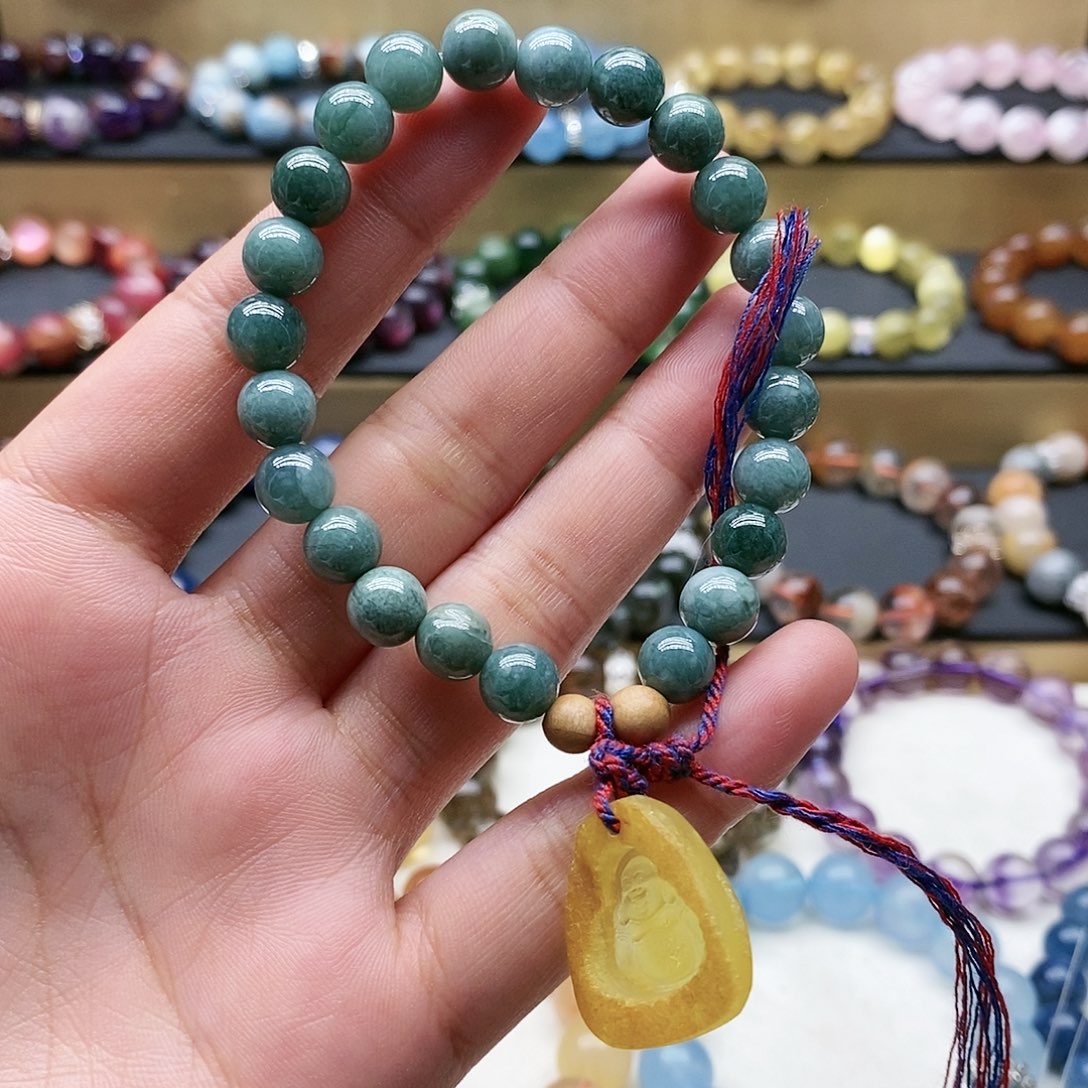 水晶手链未镶嵌玉