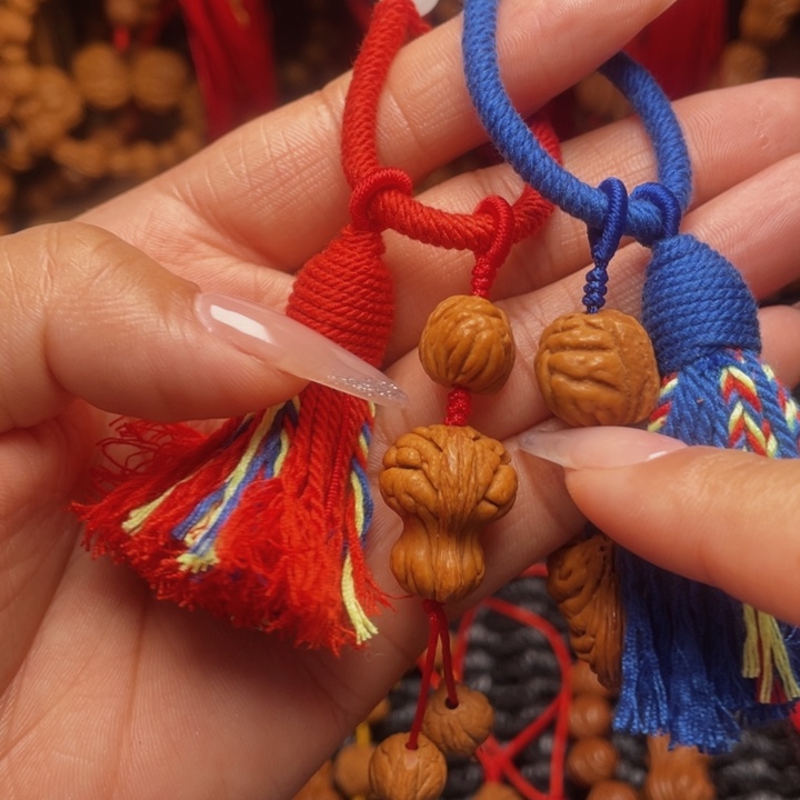 菩提籽类龙纹桃枭挂件