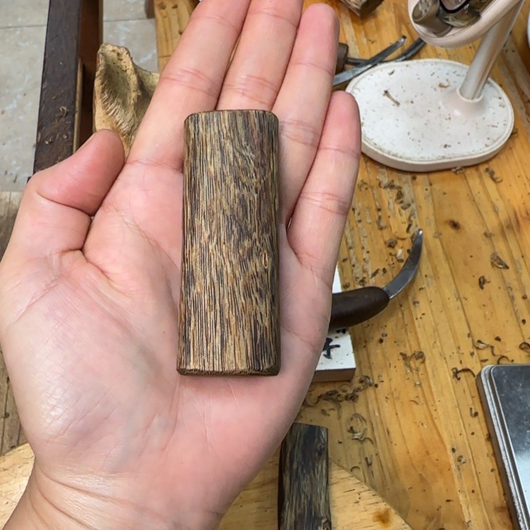 沉香吊坠素牌白奇21克