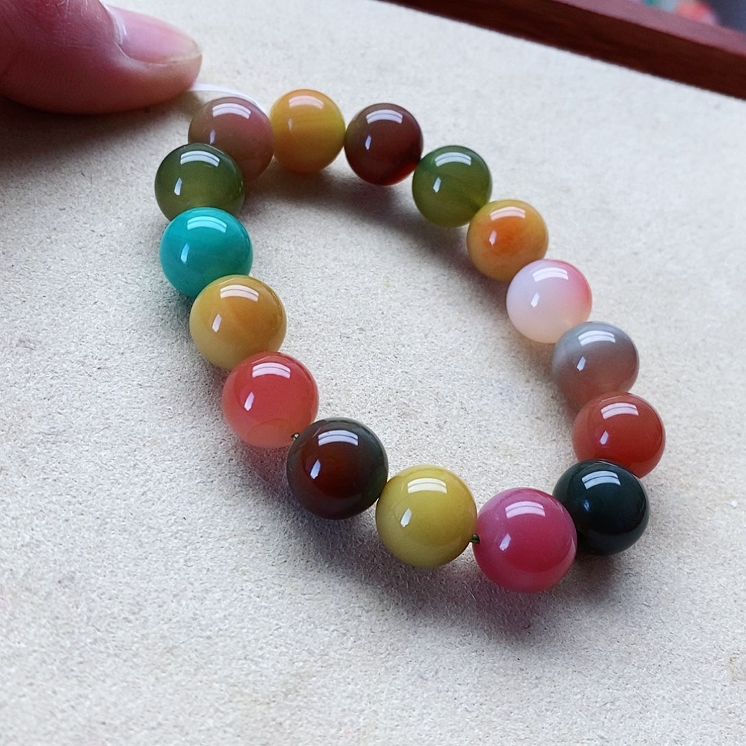 玛瑙手饰未镶嵌盐源006