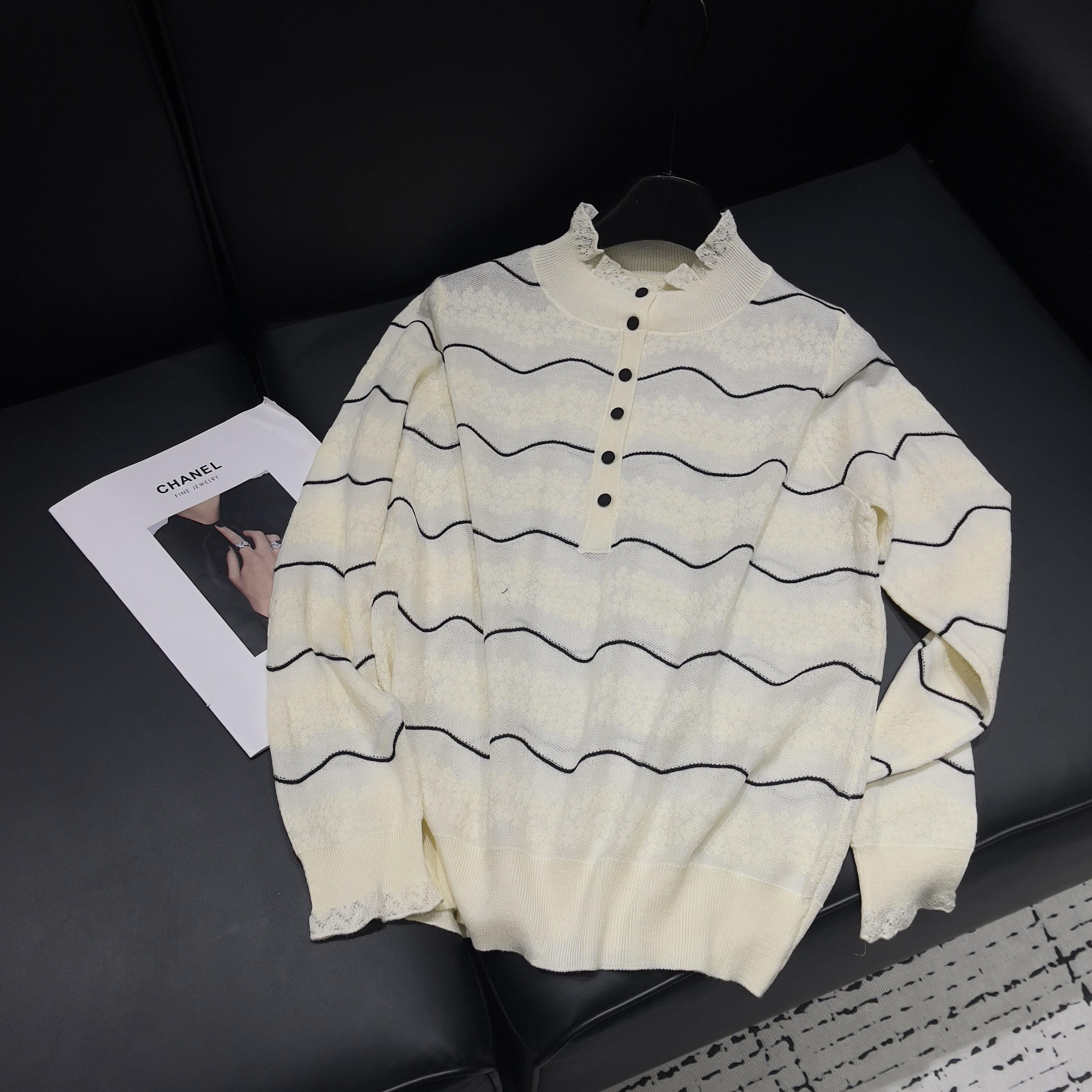 KW【波浪提花】南油新款条纹蕾丝边半高领长袖针织衫毛衣女