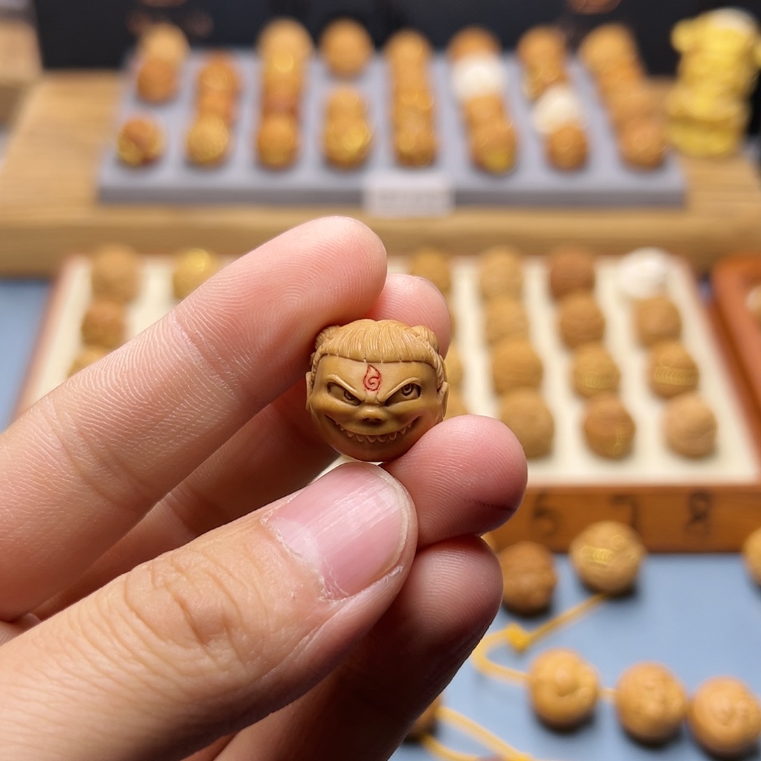 【闪购商品】猴头核桃把件猴头核桃雕刻