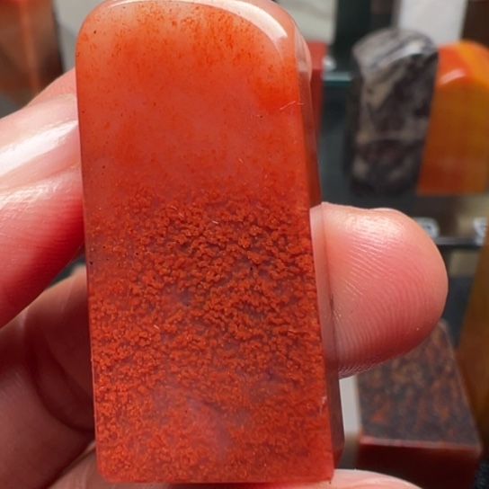 老挝石用****1我们的确是一个人的生活