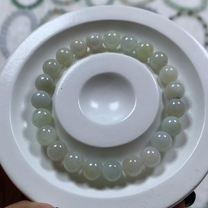 翡翠手串未镶嵌缅甸纯天然A货翡翠7.7