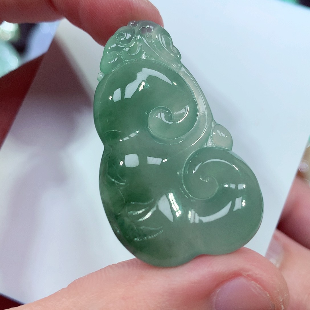 翡翠未镶嵌颈饰缅甸翡翠