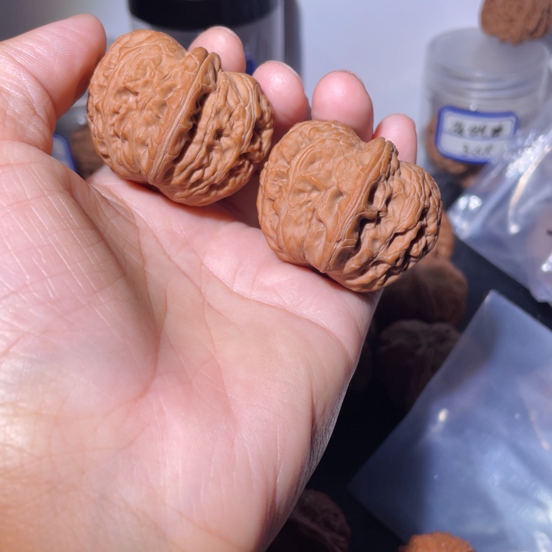 吊坠桃核大*42尺平谷元宝