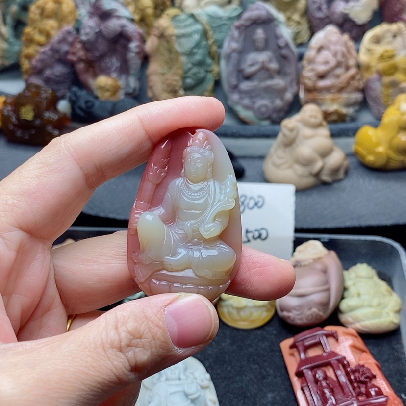 【闪购商品】定制石英质玉吊坠未镶嵌