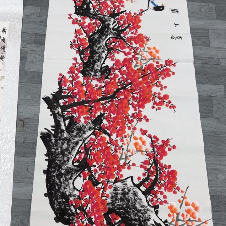 字画等多种形式的艺术作品和艺术作品