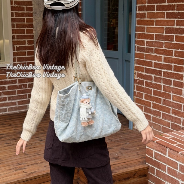 95新 FENDI/芬迪 Fendi中古稀有浮雕浅牛仔托特包