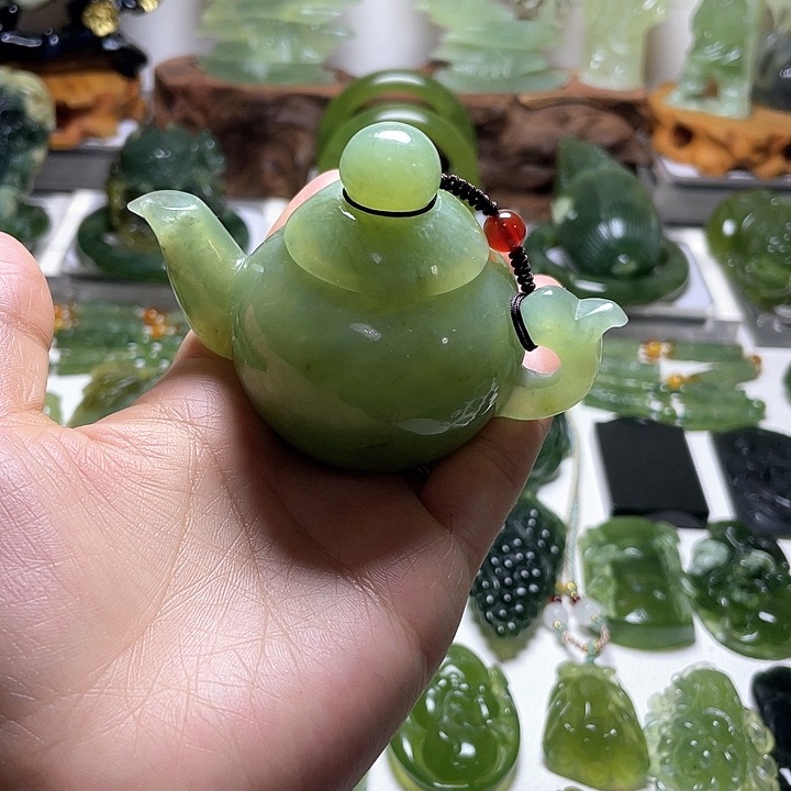 蛇纹石玉手把未镶嵌