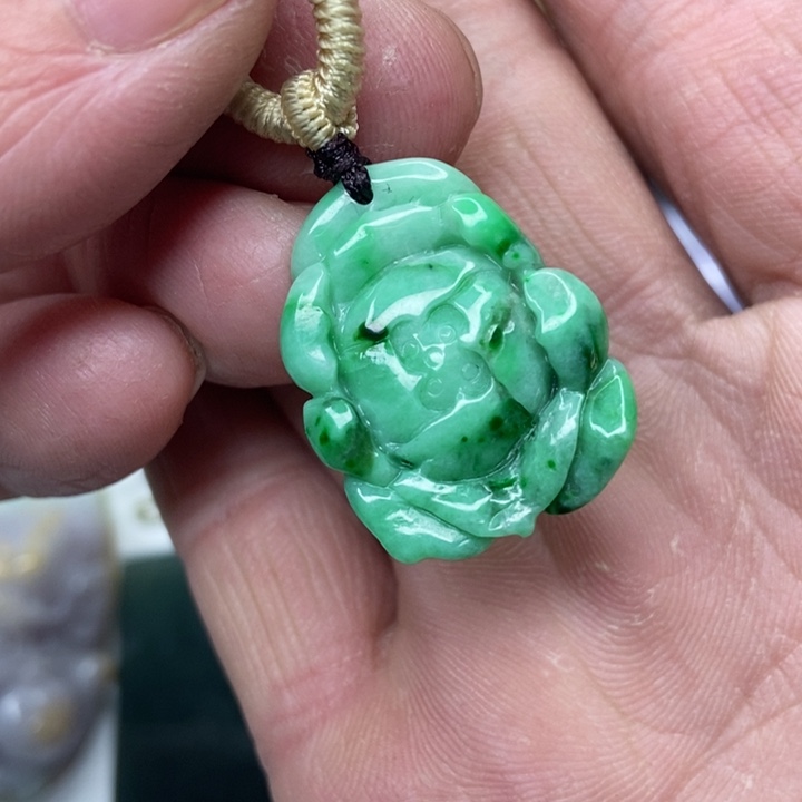 定制翡翠未镶嵌翡翠