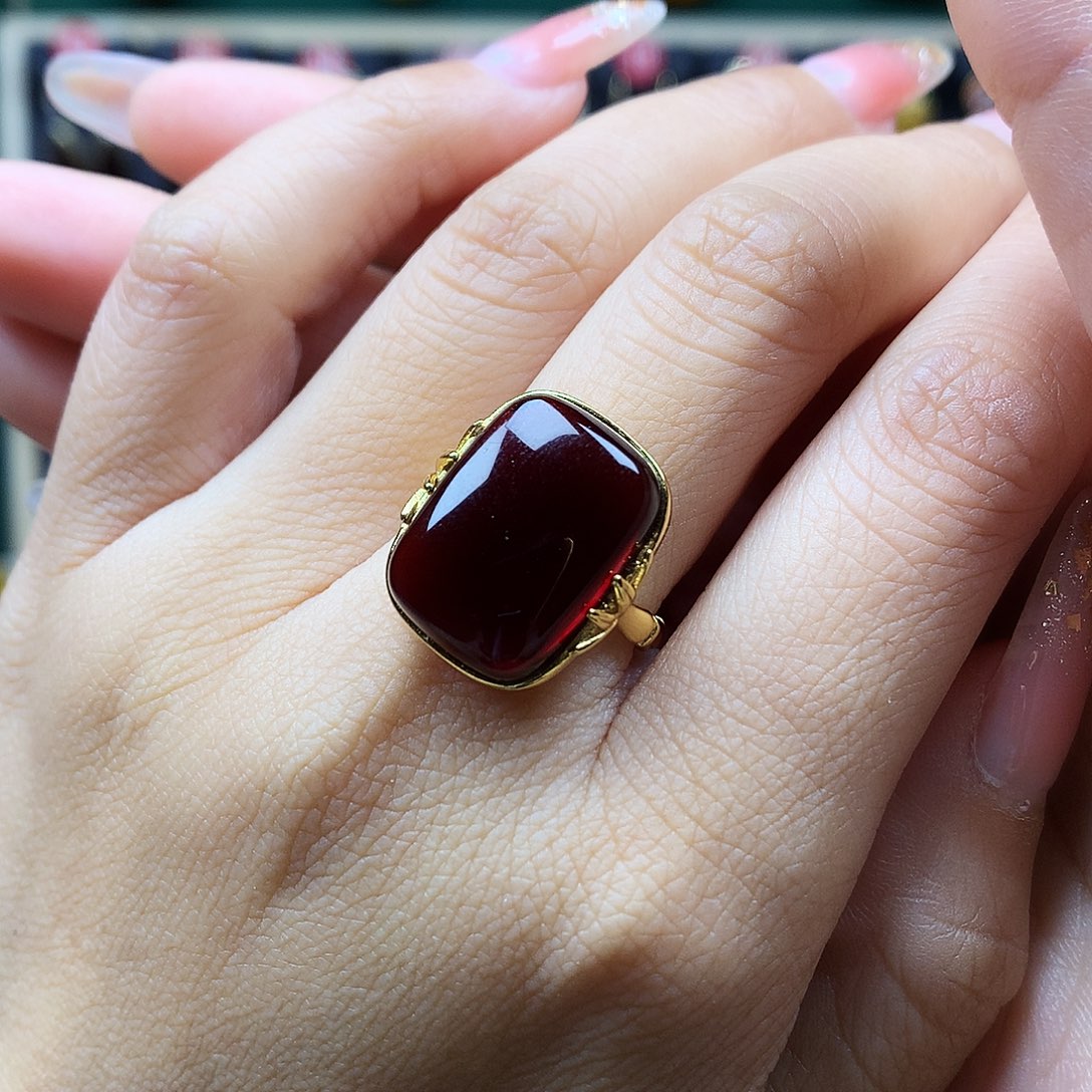 血珀戒指银S925镶嵌戒指