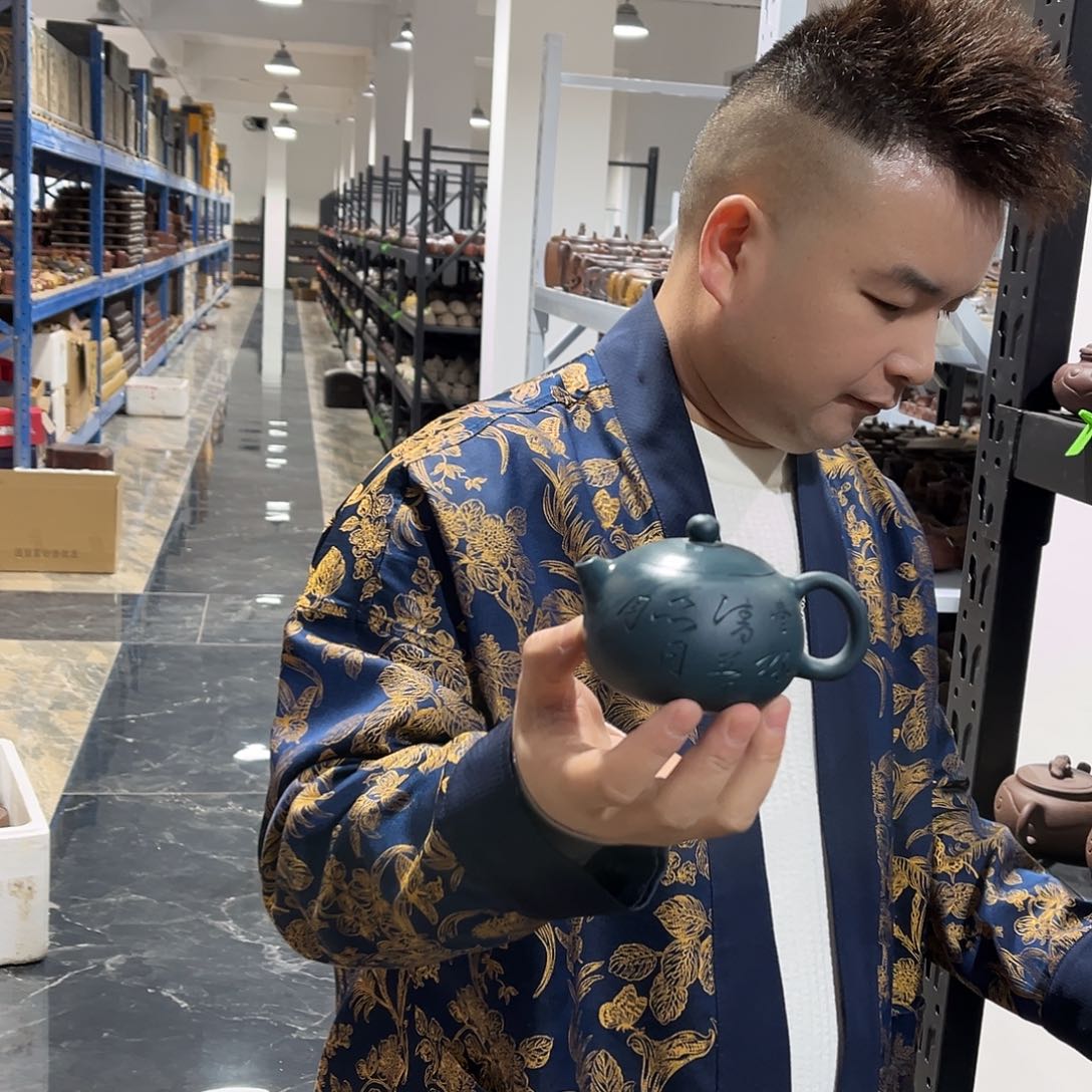 茶壶紫砂leeylolloooo